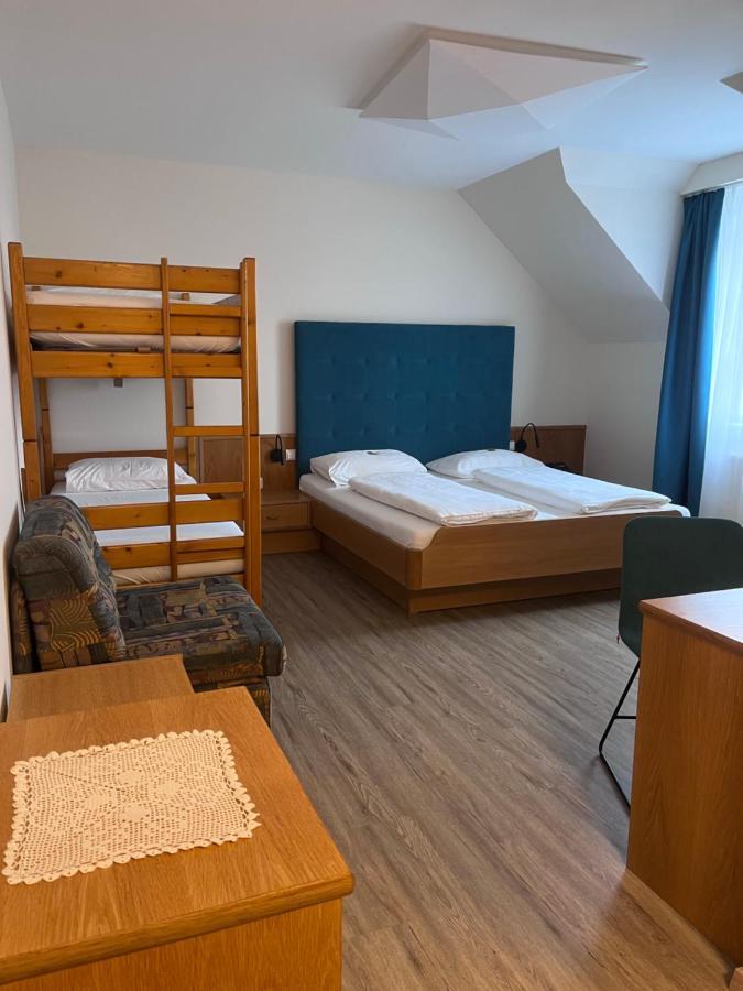 Radhotel Schischek Oberpurkla Ngoại thất bức ảnh